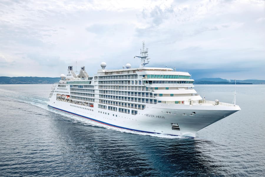 SILVERSEA® COLLABORATES WITH WORLD-RENOWNED MIRAZUR RESTAURANT TO UNLOCK EXCLUSIVE S.A.L.T. EXPERIENCE ON THE FRENCH RIVIERA
