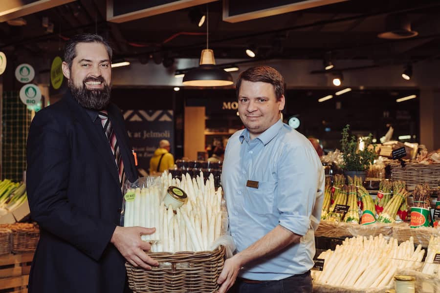 Spargeln von Caspar Ruetz im Jelmoli in Zürich