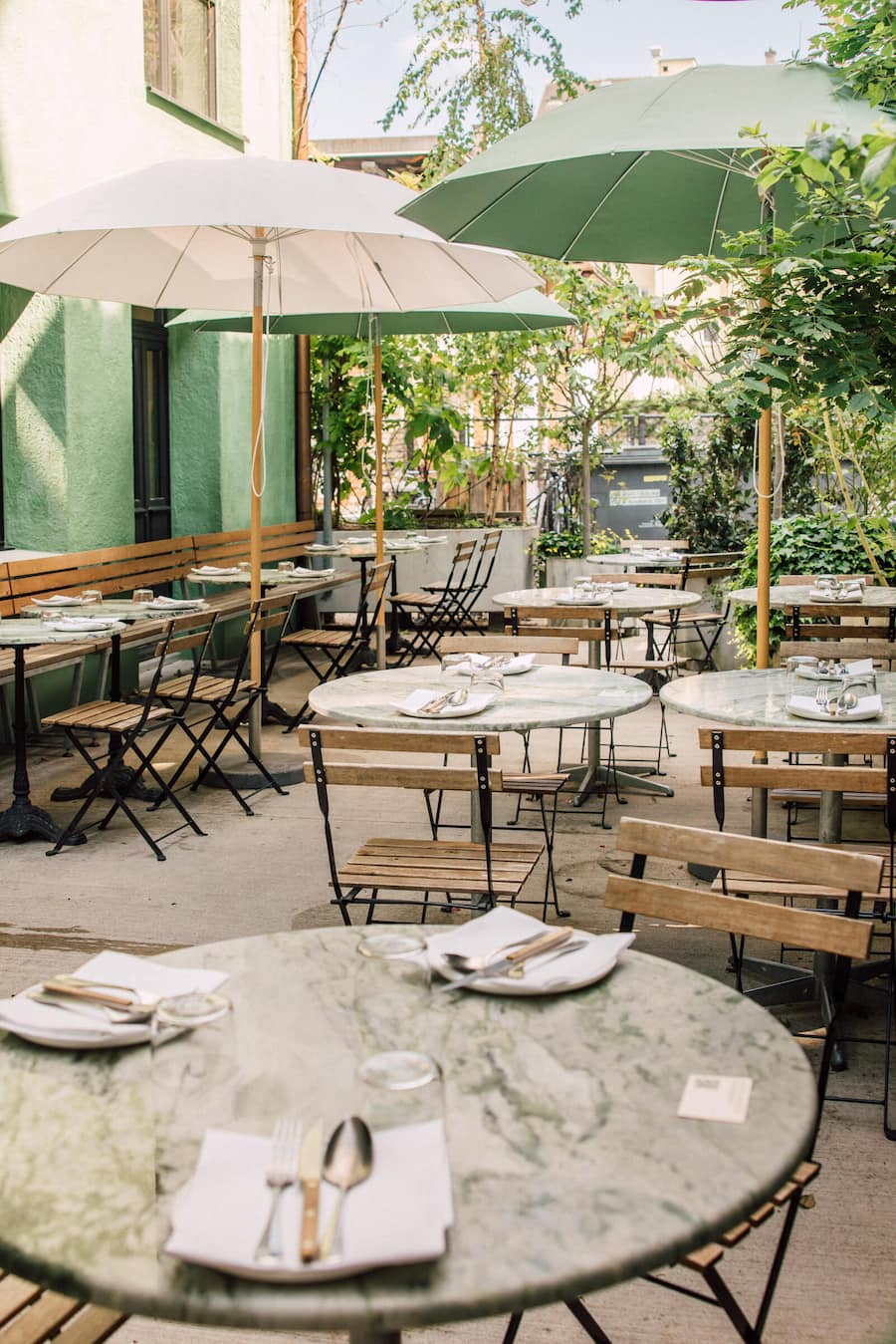 Restauan Gül, Terrasse, Elif Oskan, Chef, Restauran Gül in Zürich, ZH