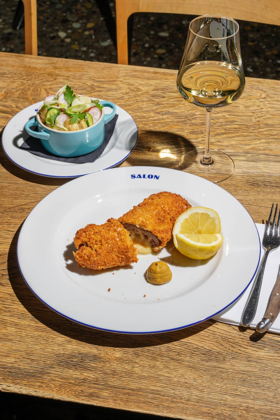 Salon Zurich Rindstatar Cordon Bleu Moules frites