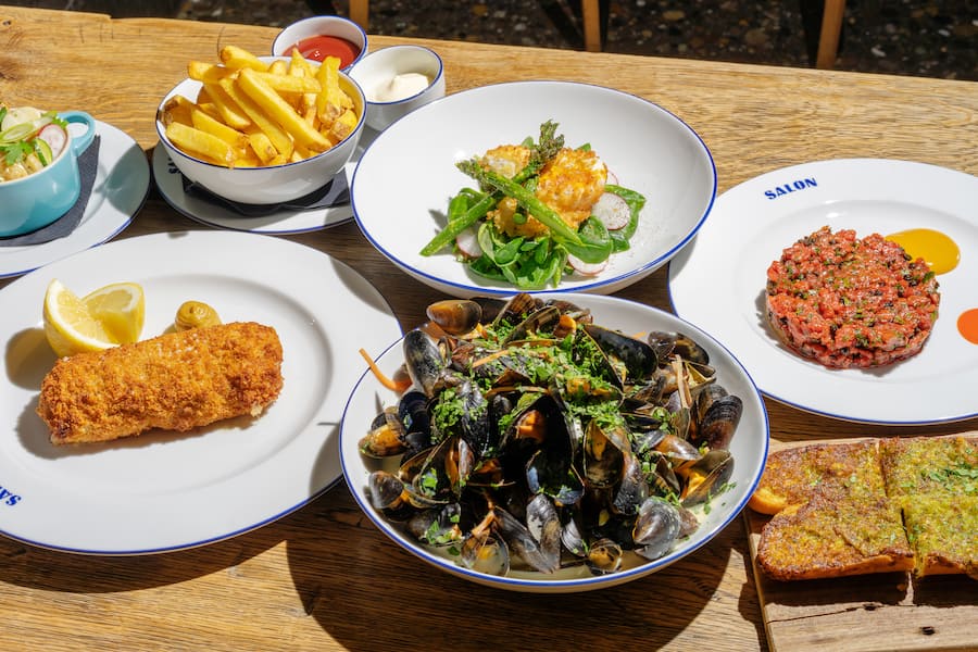 Salon Zurich Rindstatar Cordon Bleu Moules frites