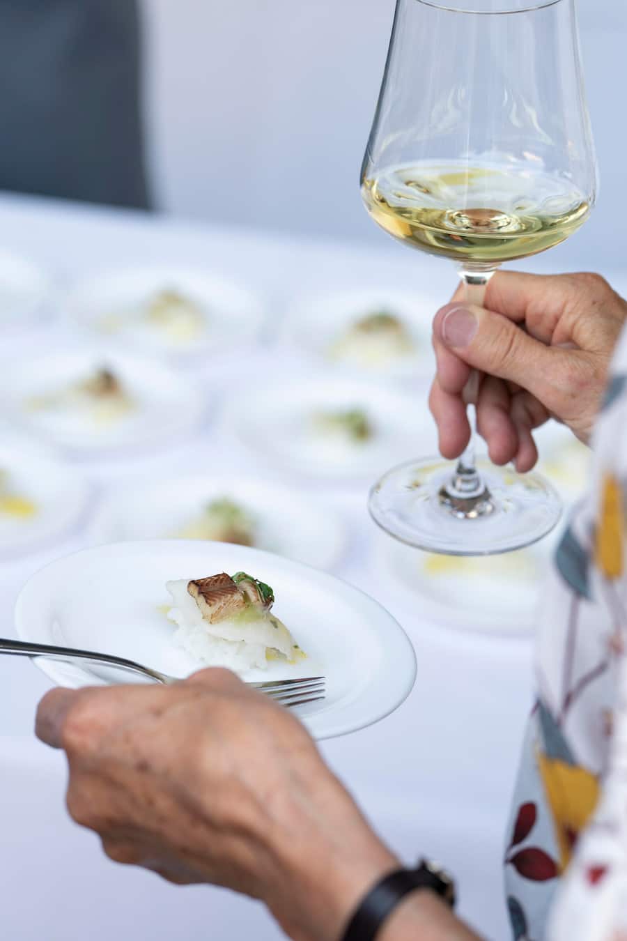 Davaz Gutfest; Flaesch, Räucheraal, Kohlrabi, Granny Smith, Teryaki von Alter Torkel, mit Chardonnay