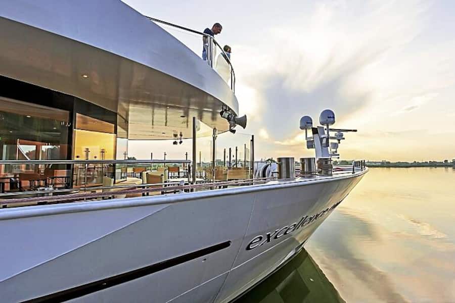 Excellence_Countess_DSC_2183_Preview_web