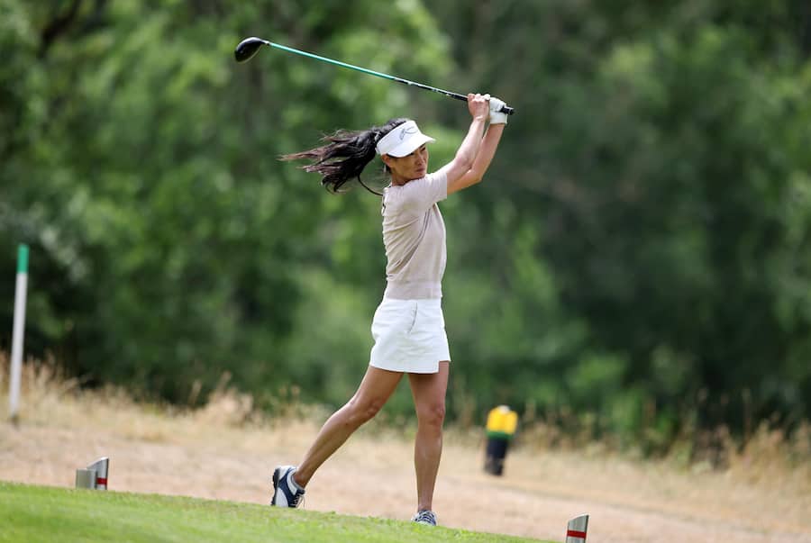 Sheila Gut Lee Golf Caminada Masters in Sagogn Copyright by : sampics Photographie Bierbaumstrasse 6 81243 MŸnchen TEL.: ++49/89/82908620 , FAX : ++49/89/82908621 , E-mail : sampics@t-online.de Bankverbindung : Hypovereinsbank MŸnchen Konto : 1640175229 , BLZ 70020270 IBAN : DE78700202701640175229 BIC : HYVEDEMMXXX weitere Motive finden sie unter : www.augenklick.de