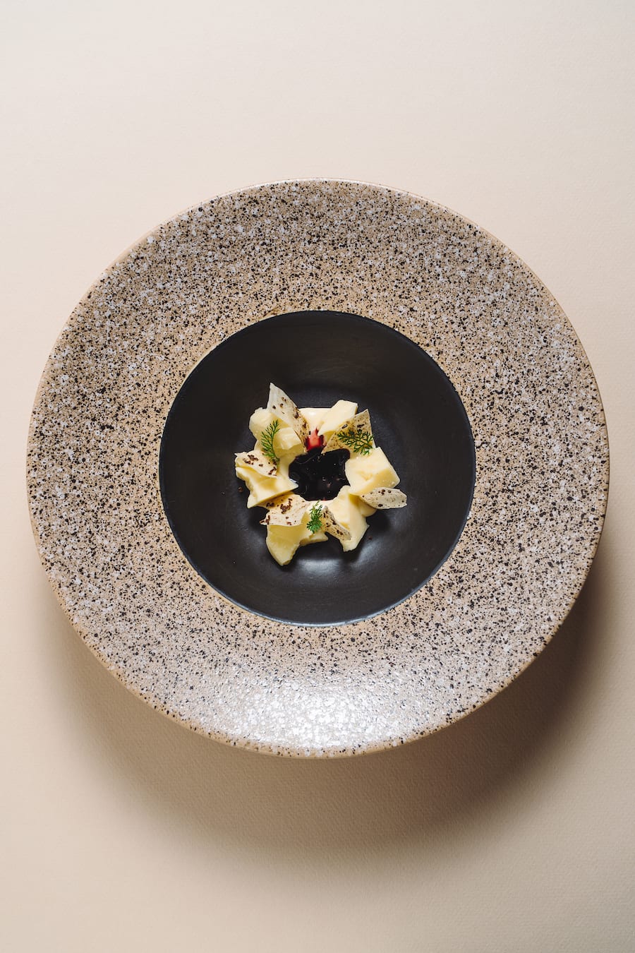 Sebastian Rensing kocht im OX'n in Schenkon bei Sursee