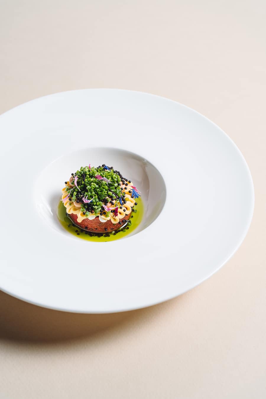 Sebastian Rensing kocht im OX'n in Schenkon bei Sursee