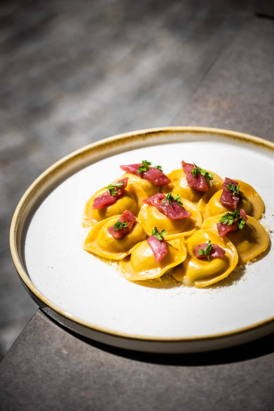 Lugano 2022: Agape, Chefs Stefanie Butti, Stefano Butti: Tortellini Caccio e peppe