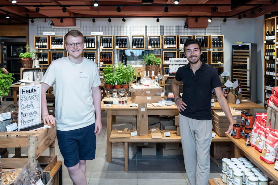 Markthalle Luzern im Bild Stefan Widmer (L) und Tim Holleman, Co-Geschäftsführer (R). © Valeriano Di Domenico