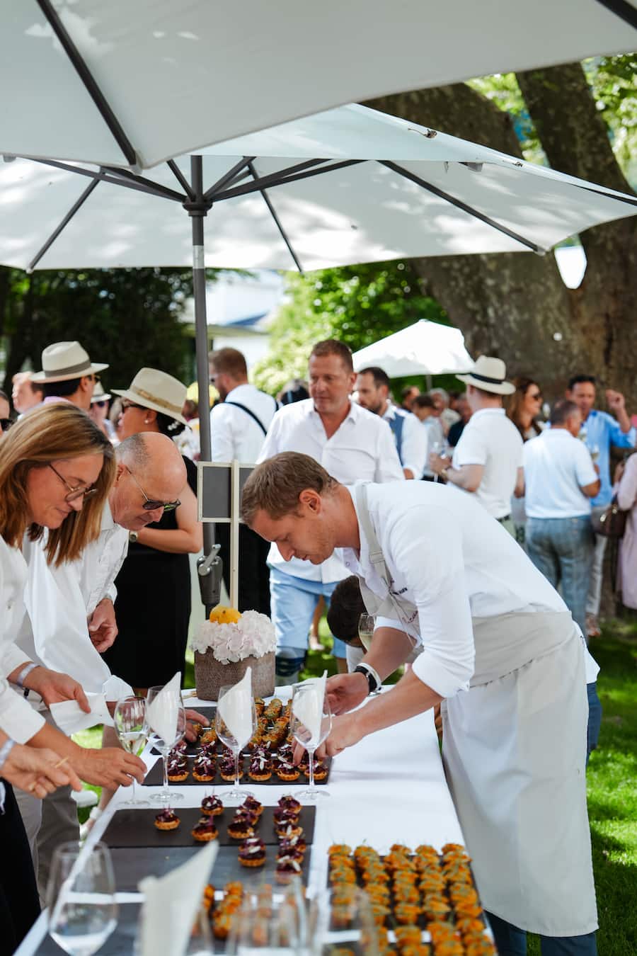 Patrick Mahler - Amuse-Bouches - GaultMillau Garden Party 2023 - Bad Ragaz - 13. August 2023 - Copyright Olivia Pulver