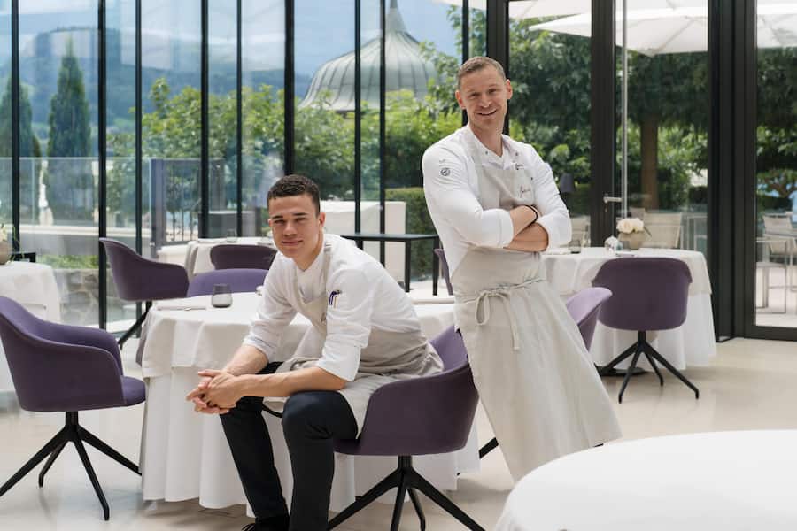 Raoul Garcia, Souschef Focus Vitznau mit Chefkoch Patrick Mahler - Park Hotel Vitznau - «Young Chef»-Finalist - 16. August 2023 - Copyright Olivia Pulver