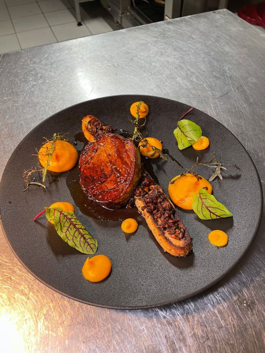 2-POTES-O-FEU-GAULTMILLAU-CHANNEL-GENEVE-CHENE-BOURG