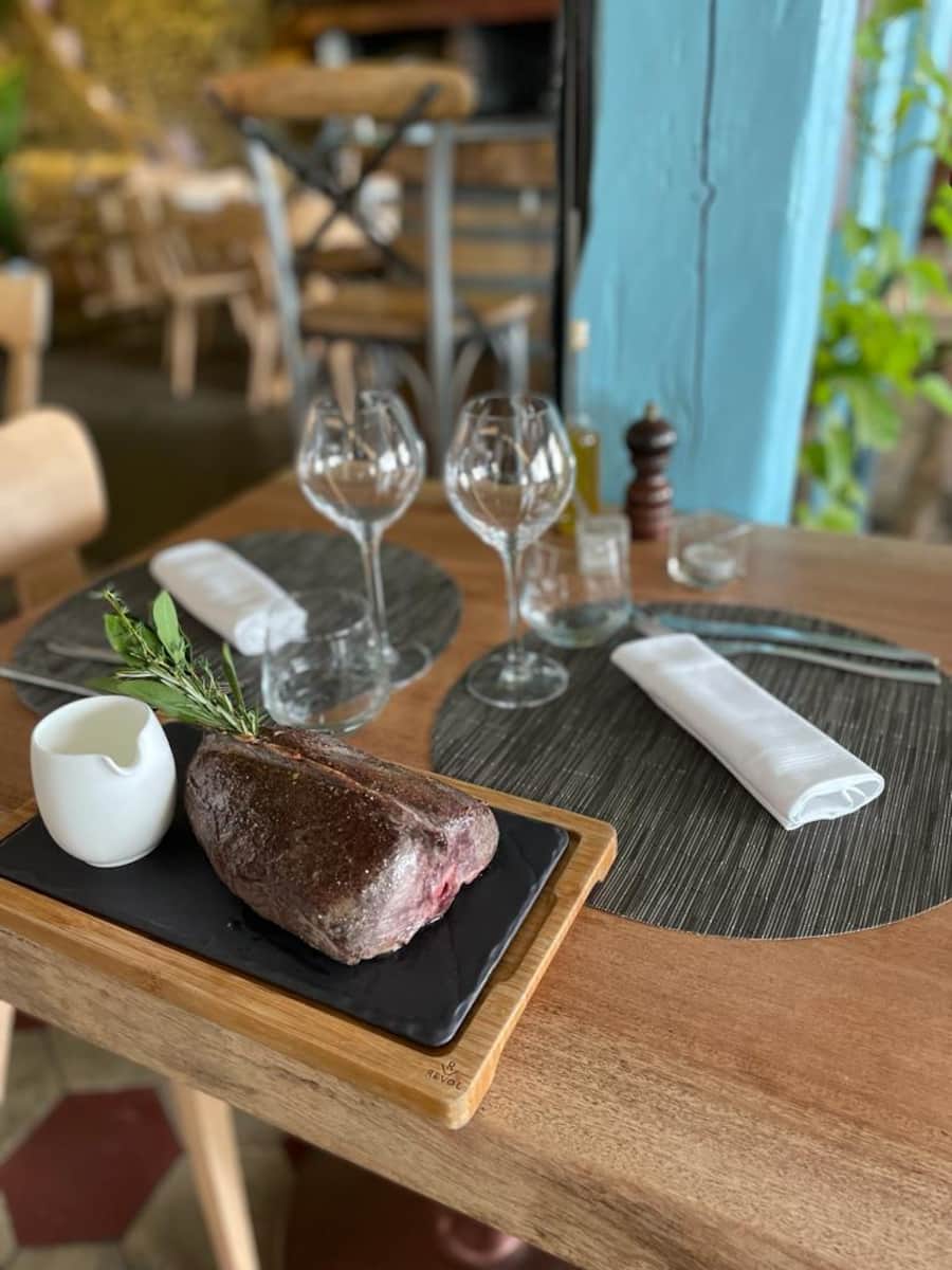 2-POTES-O-FEU-GAULTMILLAU-CHANNEL-GENEVE-CHENE-BOURG