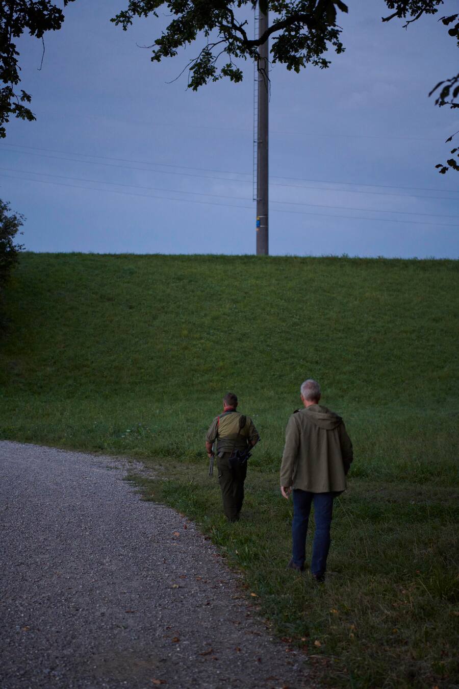 Böni Tranchiert im Gasthof Bären und ist mit Christian Mutschler auf Pirsch