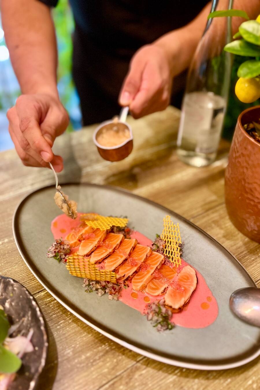 GAULTMILLAU-CHANNEL-GENEVE-YAKUMANK-NIELS-RODIN