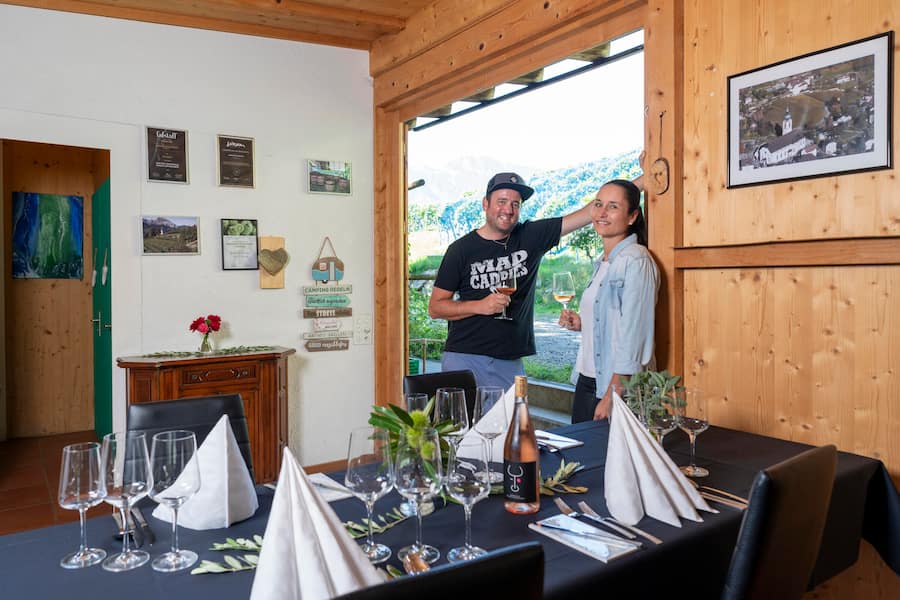 Manuel Tresch, Winzer zum Rosenberg in Altdorf, mit Parrtnerin Ramona