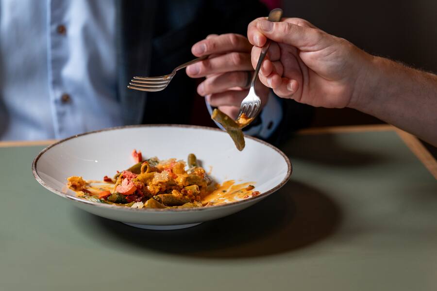 Restaurant Multertor , im Globus St. Gallen von Tobias Funke , Cinque Pi