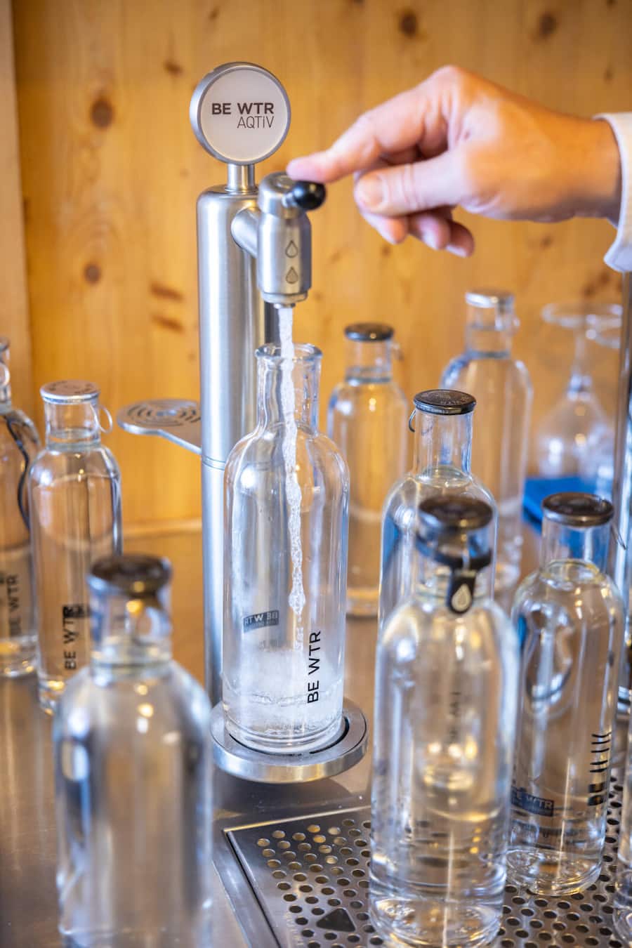 Gstaader Wasser auf Knopfdruck. Gute Qualität dank moderner BE WTR-Technik.