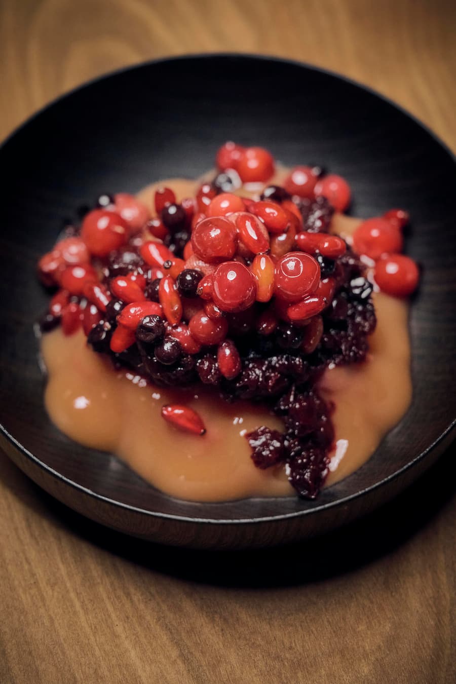 Nicolas Darnauguilhem, chef au restaurant gastronomique La Pinte des Mossettes près de Charmey dans le canton de Fribourg, jeudi 19 octobre 2023. (© Gabriel Monnet)