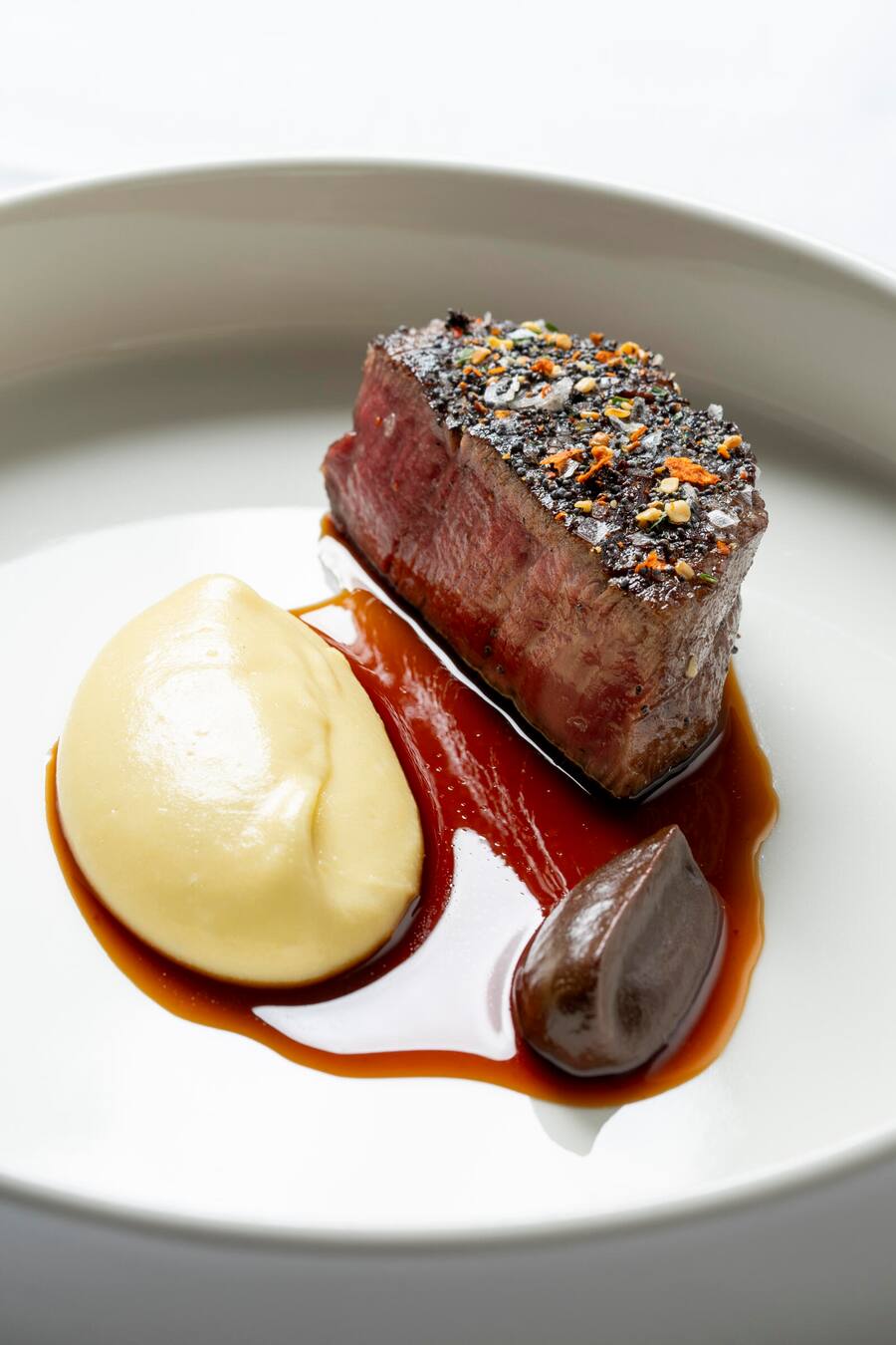 Mercedes Event Wartensee mit Sven Wassmer und Dominik Hartmann, alte Mutterkuh von der Hinterhofmetzgerei