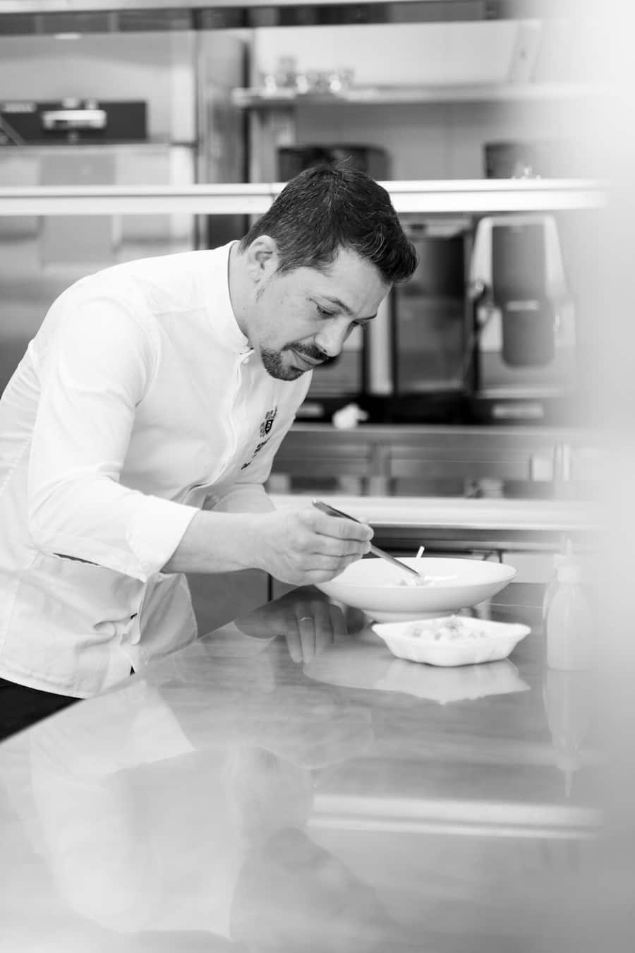 Patissier Damian Carini - Festive Season auf dem Bürgenstock Resort - Festtagsmenü 2021 - 4.11.2021 - Copyright Olivia Pulver