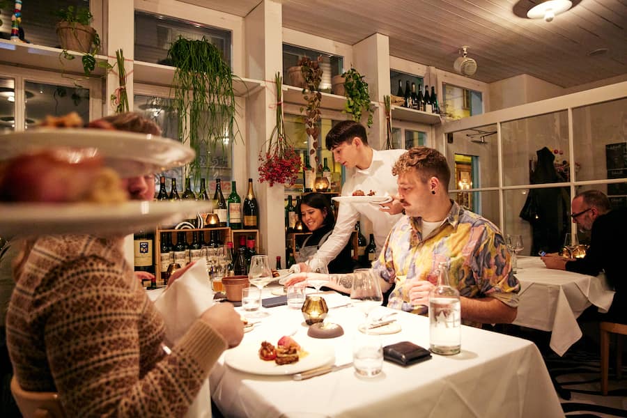 For lovers only! Moritz Stiefels Metzgete ist aussergewöhnlich. Aber die Gäste im «Hopfenkranz» sind hell begeistert.