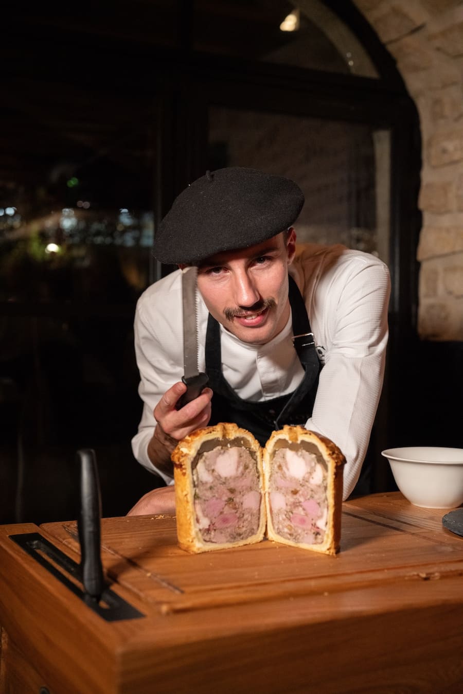 GAULTMILLAU-CHANNEL-SUISSE-CAROUGE-GENEVE-GUEUELTON