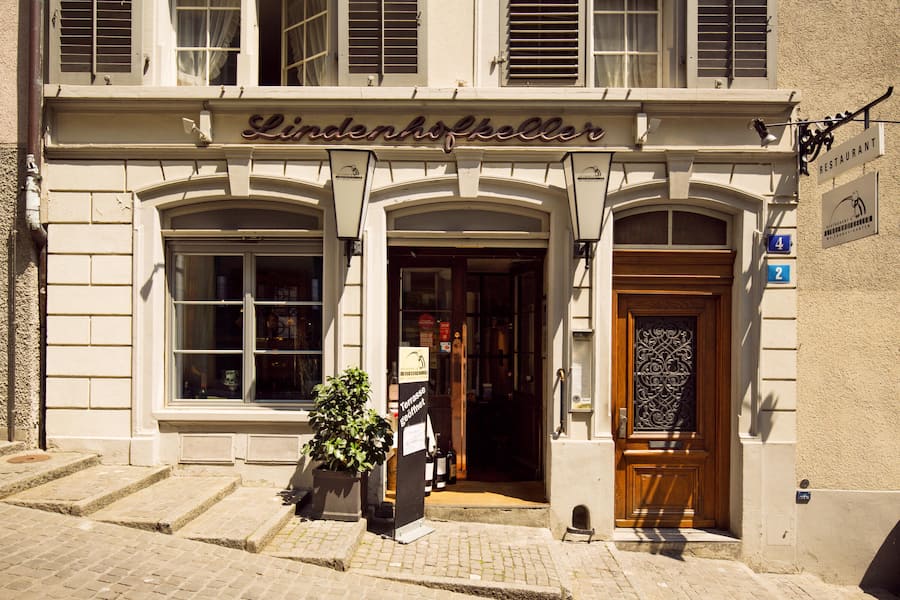 ABGEGOLTEN Aussenansicht Sommer Lindenhofkeller Zuerich Zürich, 6.7.2017 © Ellin Anderegg