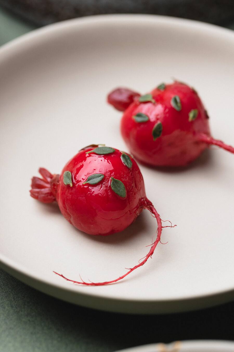 Radiesli mit Thymian von Dominik Hartmann zum Auftakt.