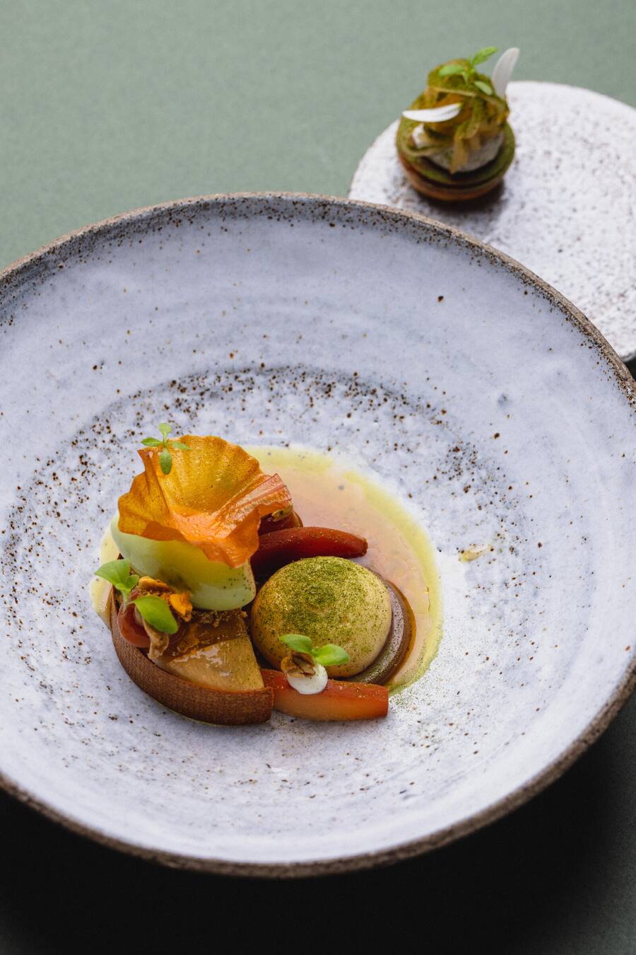 Quitte & Grüntee by Jonathan Pichler.