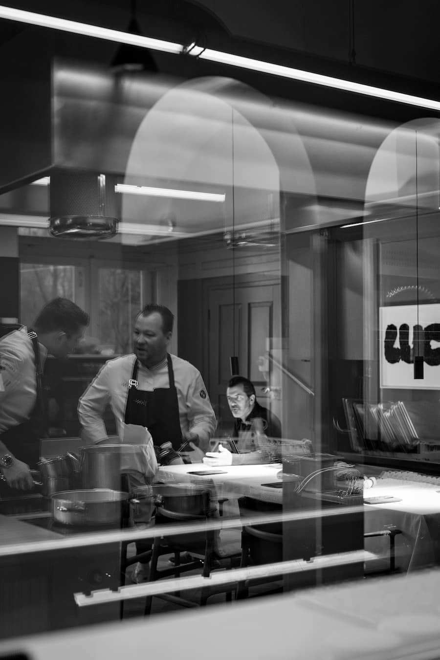 20 Jahre Schauenstein, Fürstenau - Andreas Caminada, Marcel Skibba, Joan Roca, Jan Hartwig - Dezember 2023 - Copyright Olivia Pulver