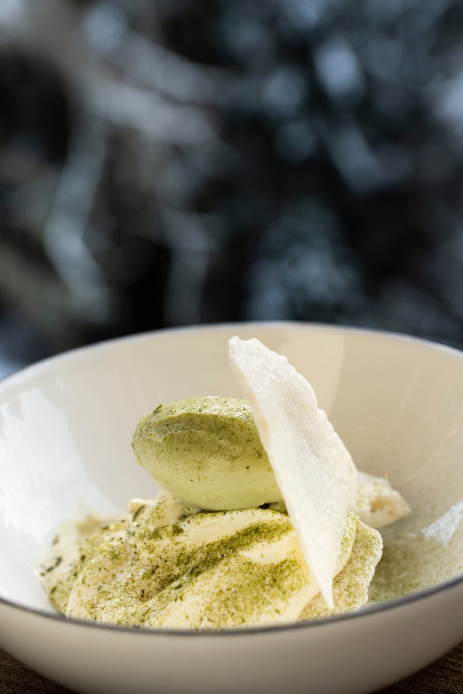 Restaurant l'Ancolie à Gryon.Meringue et sapin de nos montagne