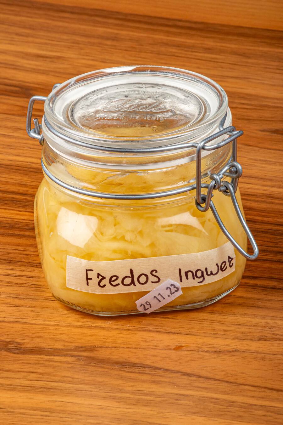 Ingwer von Frederic (Fredo) Amstutz.