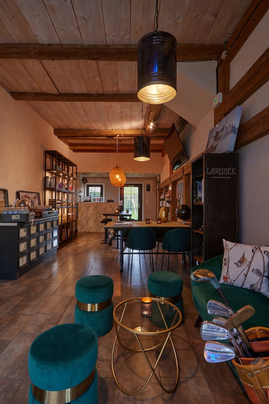 Voici la capitale mondiale du gin tonic! Fenin Larusée Kinaï