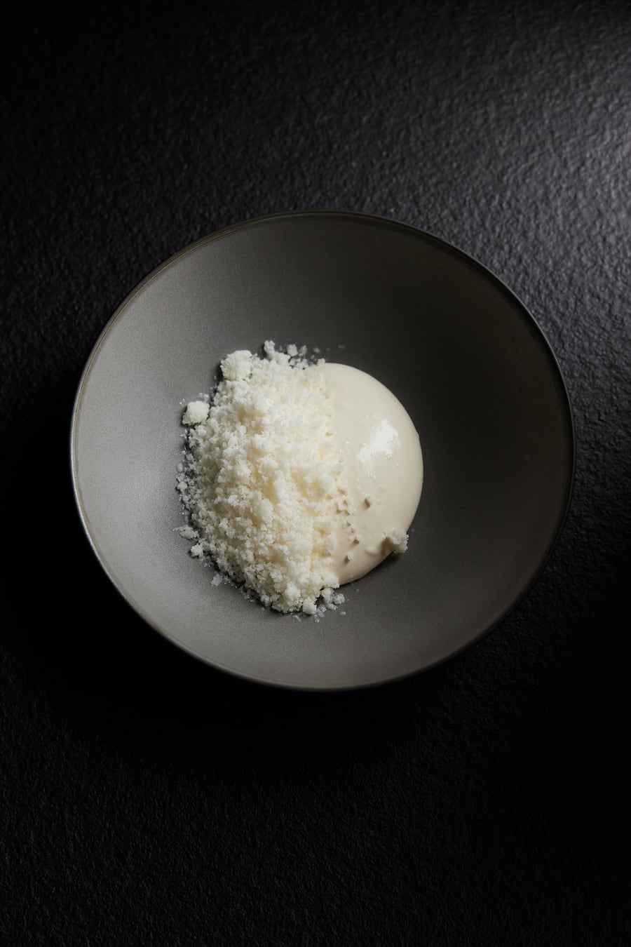 Blaubeeren und Milch