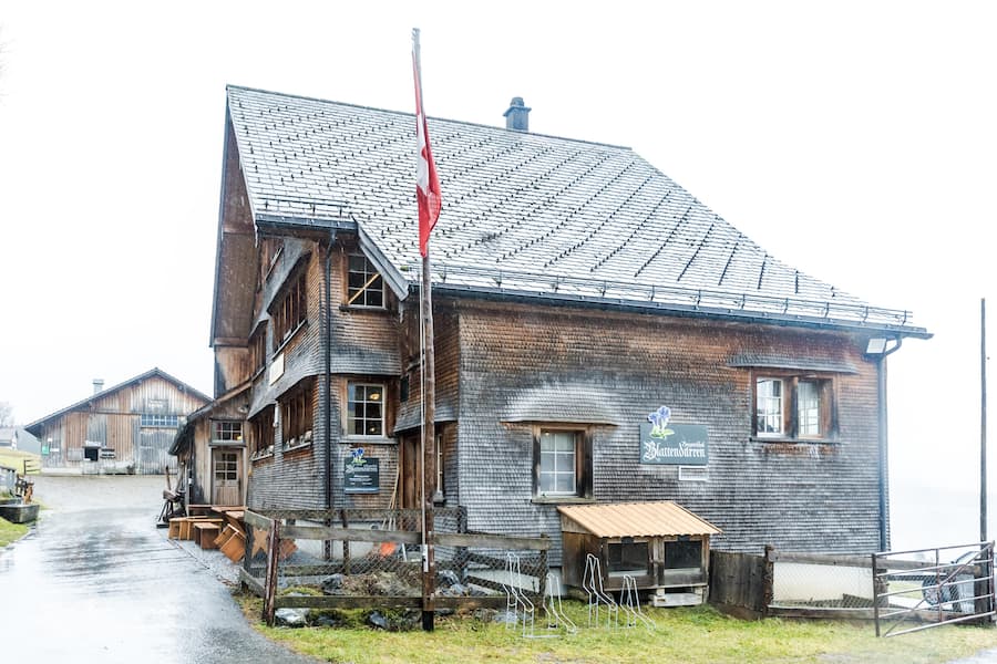 Fünf-Franken-Metzgete im Appenzeller Restaurant Blattendürren bei Urnäsch Fotografiert am 25.01.2024