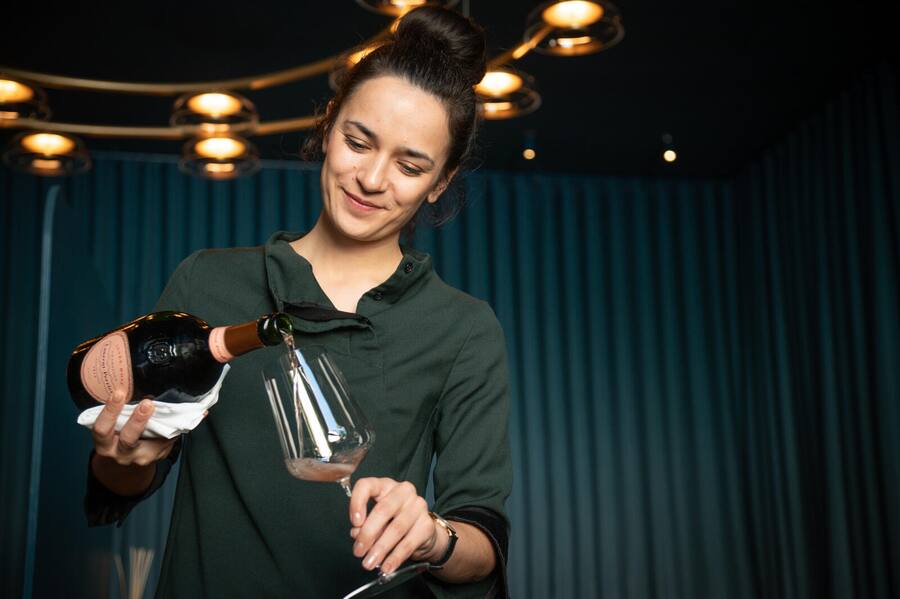 Laurent-Perrier Rosé Ines Triebenbacher, Sommelière vom Igniv in Zürich 2021