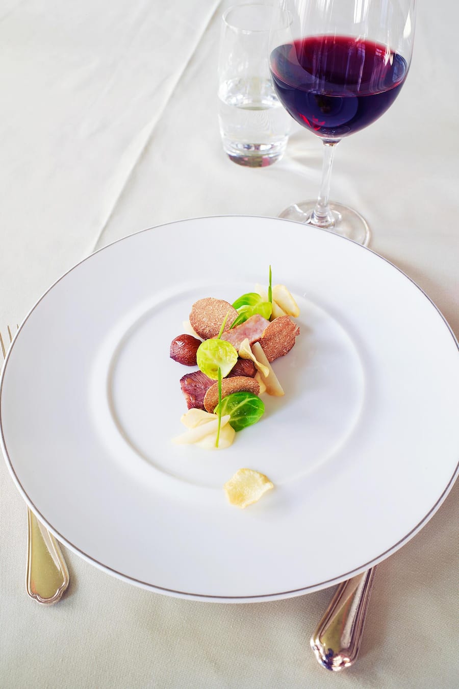 trilogy_of_veal_-_jerusalem_artichoke_-_chestnuts_-_truffle