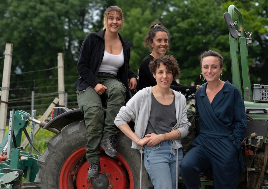 Laure, Yaëlle, Catherine Cruchon und Margaret Griggs,Echichens, Waadt,Vaud, Schweiz, Suisse, Svizzera,Switzerland, Keine Fotos für RASCH! Kostenpflichtig