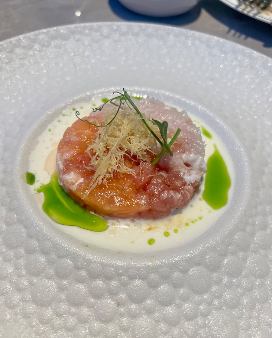 GAULTMILLAU-CHANNEL-GENEVE-ROYAL-VERNIER