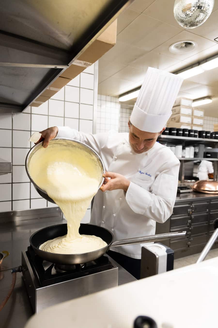 Kaiserschmarren braten Stefan Gerber