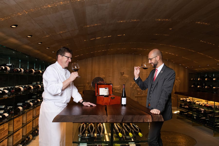 Zum Gupf, legendärer Weinkeller, mit Sommelier Stefan Schachner und Gastgeber Walter Klose, 11. Dezember 2021, Rehetobel AR