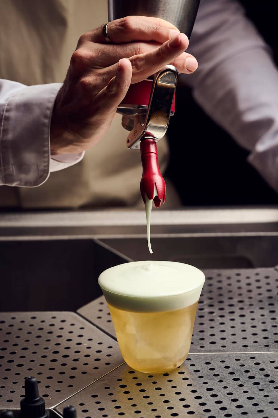 Karneval inspired by the Lucerne Karneval, N/A Rum / Mango+Ginger / Pistachio Protein Isolate Foam what you need is power to survive long nights in time of Carneval so the Protein gives you the Energy you need to dance all night long.