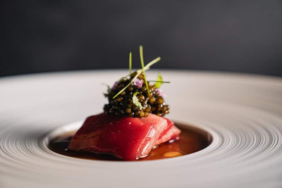 Gericht:Â Balfego Thunfisch, Aubergine, N25 Kaviar, hausgemachte Ponzu