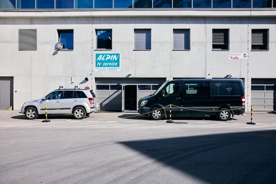 Etwas versteckt: Die «Garagenmetzgerei» im Terminal, Grindelwald.