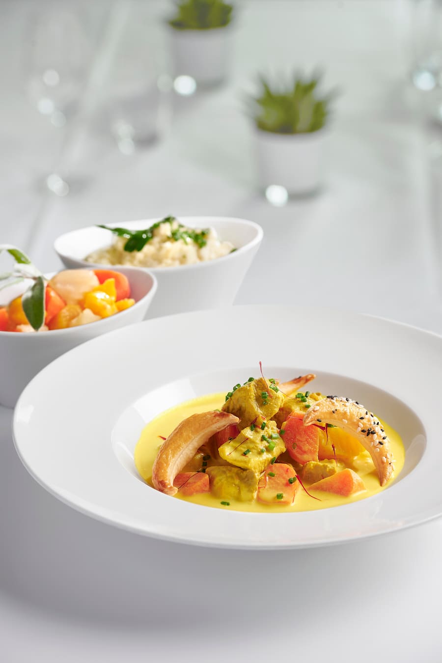 Hauptgang von Urs Weyermann: Lammvoressen an Safransauce mit Kartoffelstampf.