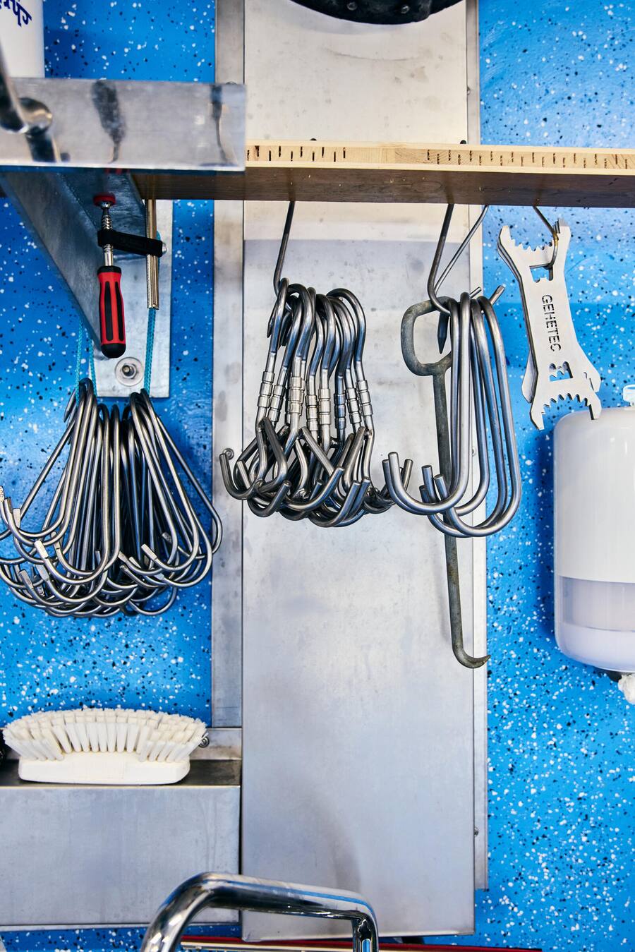 Hier geht's zur Sache: Arbeitswerkzeuge in der Metzgerei.