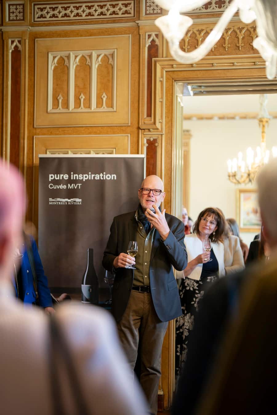 Blaise Duboux , Vigneron im Schloss Vevey an Auszeichnungsevent seiner zwei Weine Pure Inspiartion (blanc et rouge), kurze Ansprache von Blaise
