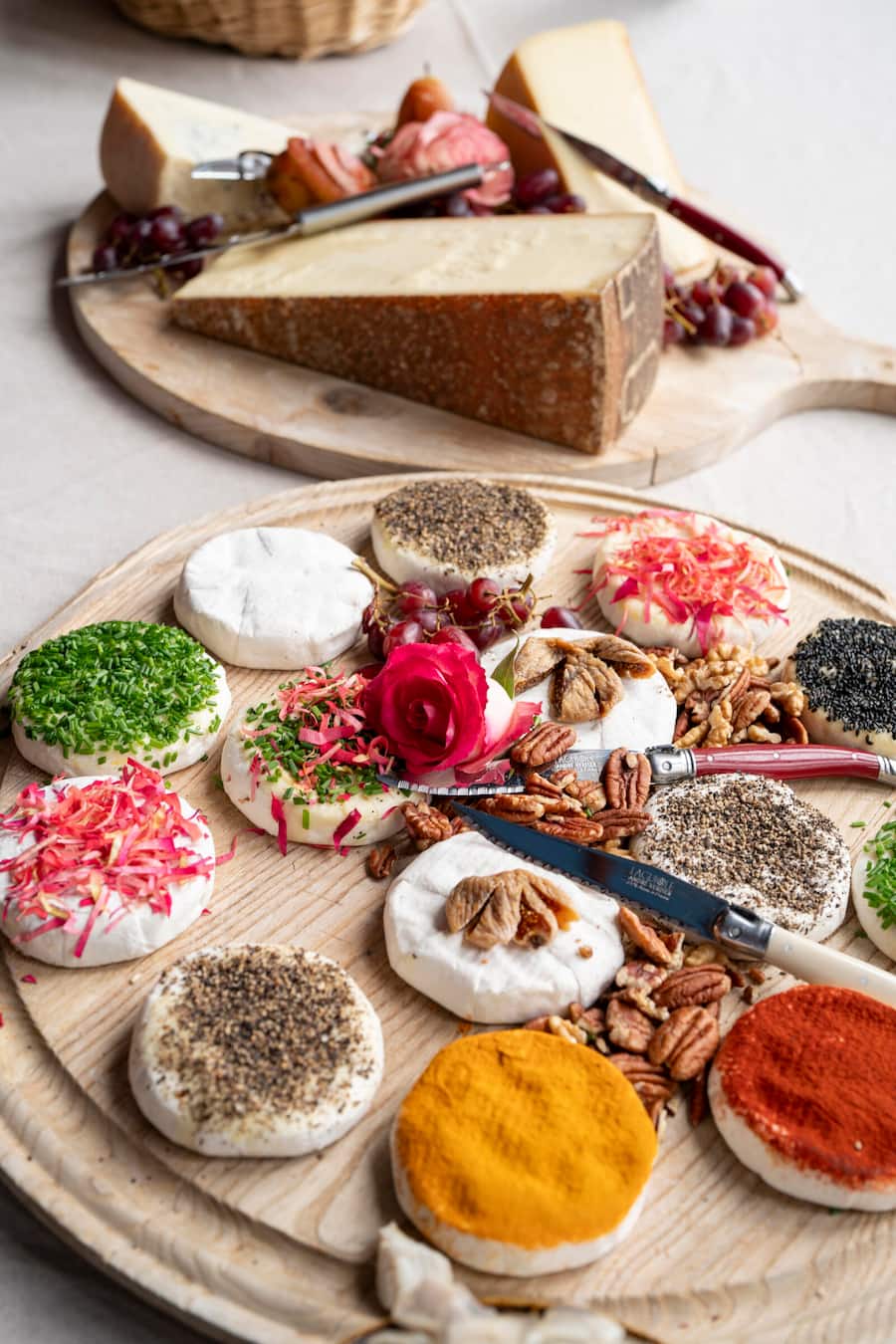 Blaise Duboux , Vigneron im Schloss Vevey an Auszeichnungsevent seiner zwei Weine Pure Inspiartion (blanc et rouge), Buffet