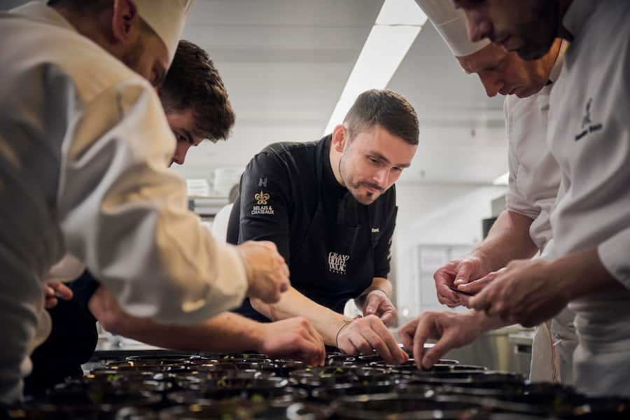 Souper UBS à 4 mains avec Guy Ravet et Lucrèce Lacchio au berceaux des sens à l'EHL, mardi 30 avril 2024 à Lausanne. (© Gabriel Monnet)