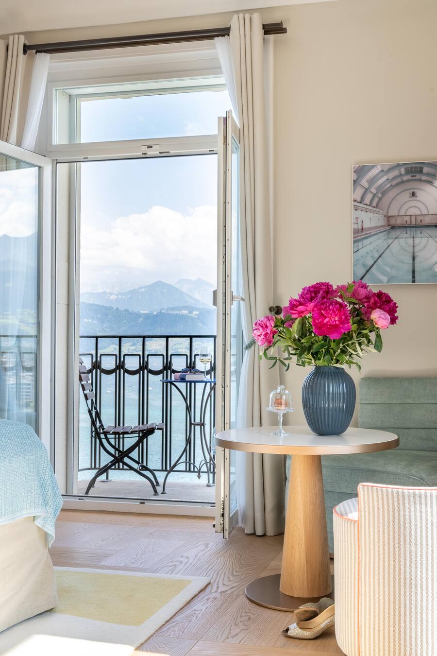 Neue Hotelzimmer im 4. OG im Art Deco Hotel Montana, Luzern, LU